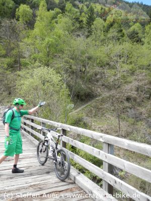 Trailbiken Vinschgau: Über Morter auf Waalwegen nach Latsch und Montani